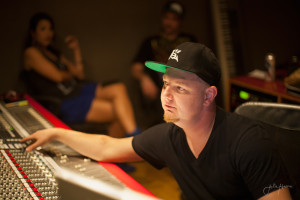 130323_devi_juliehanna_06